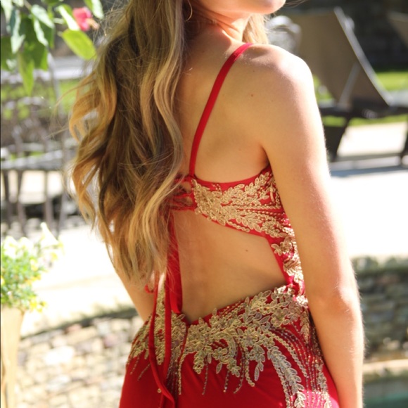 PROM DRESS - Picture 2 of 4